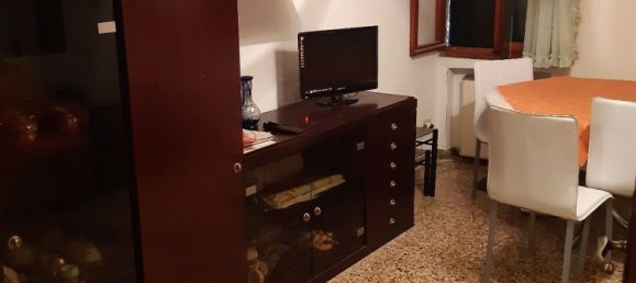3 rooms Apartment in Venice, Italy No. 217820 5