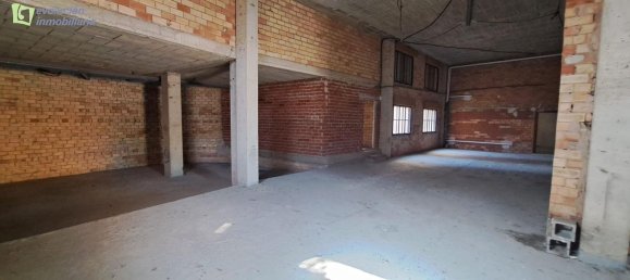 عقار تجاري في Burgos, Spain 225متر مربع رقم 110026 2