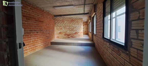 عقار تجاري في Burgos, Spain 225متر مربع رقم 110026 10