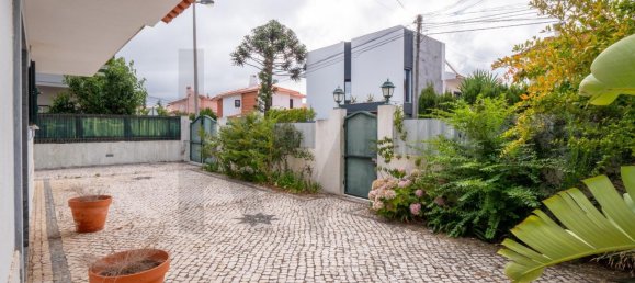 4 bedrooms House in Cascais, Portugal No. 103310 37