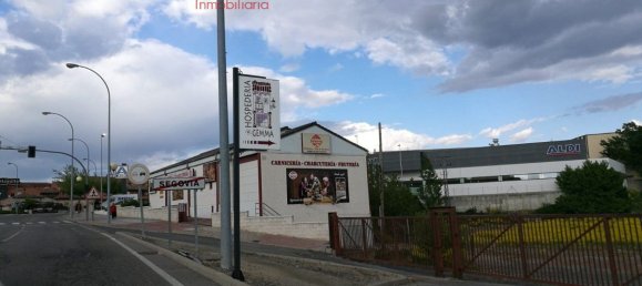 Terrain à La Lastrilla, Spain 725m² No. 20856 48