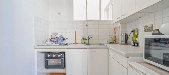 1 bedroom Apartment in Paris, France No. 182253 4