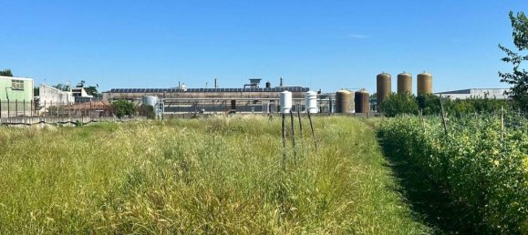 3040m² Land in Qualiano, Italy No. 23900 11