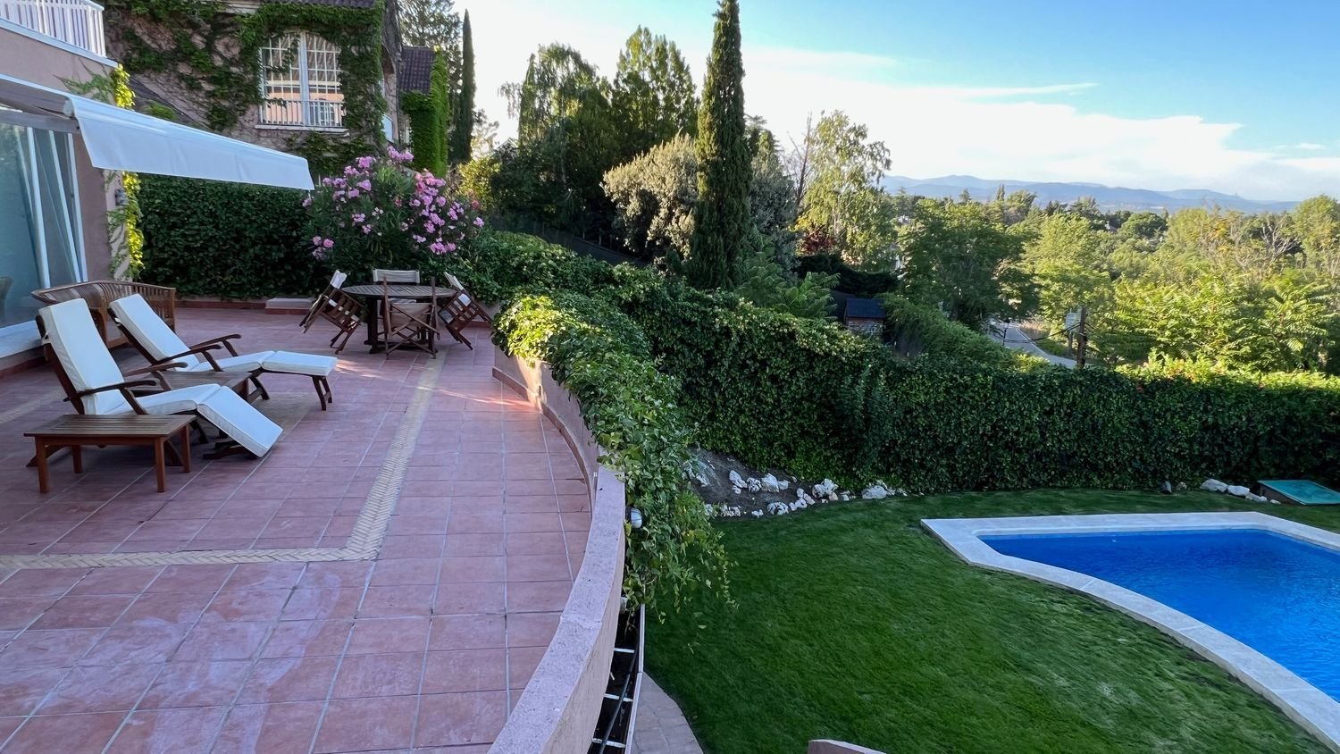 5 chambres Maison à Villanueva de la Canada, Spain No. 235686