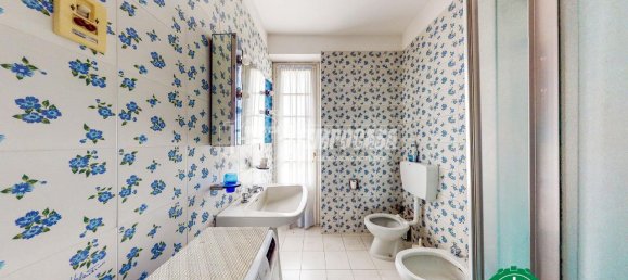 5 rooms Apartment in Cassine, Italy No. 88523 25