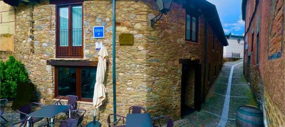 Gebäude in Villafranca del Bierzo, Spain 226m², Nr. 71965 13