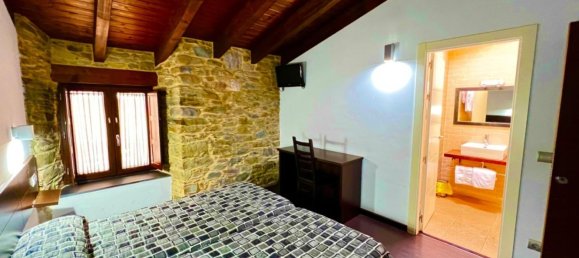 Gebäude in Villafranca del Bierzo, Spain 226m², Nr. 71965 31