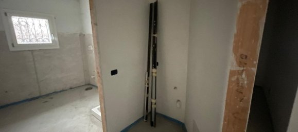 3 rooms Apartment in Inzago, Italy No. 183061 7