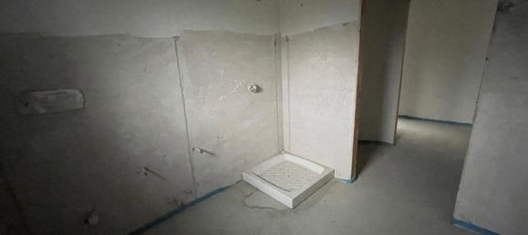 3 rooms Apartment in Inzago, Italy No. 183061 8