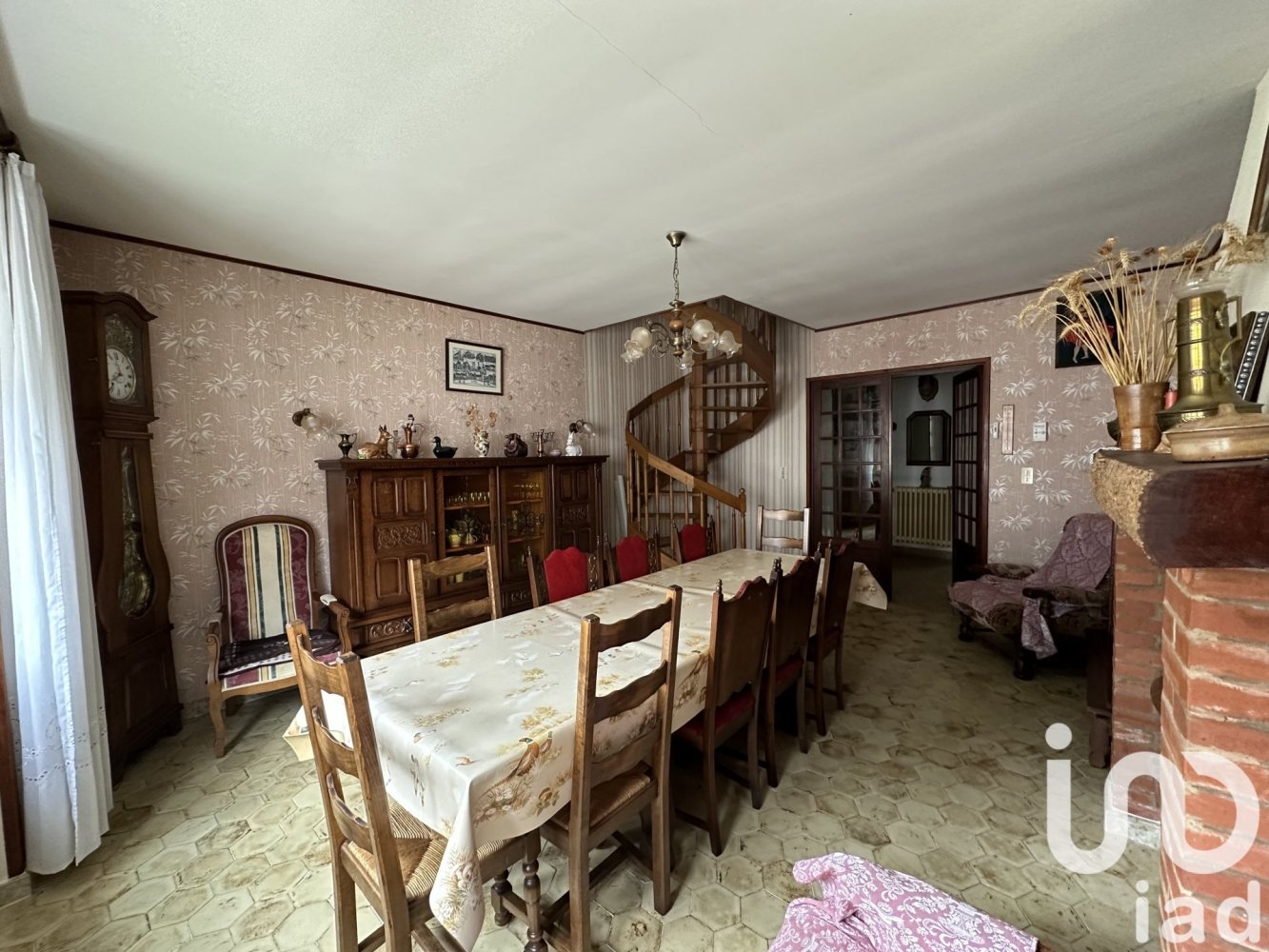 3 chambres Maison à Mareuil-sur-Arnon, France No. 54323