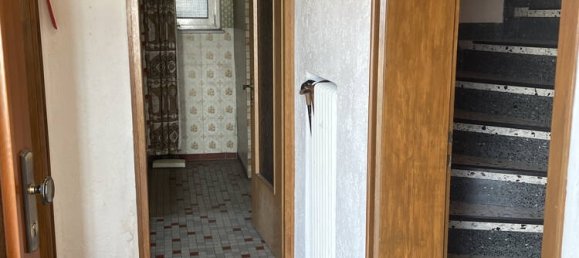 Casa de 9 habitaciónes en Hof, Germany No. 183599 6