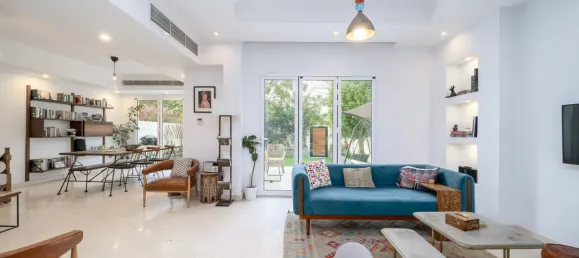 Villa de 3 dormitorios en The Lakes, UAE No. 108341 14