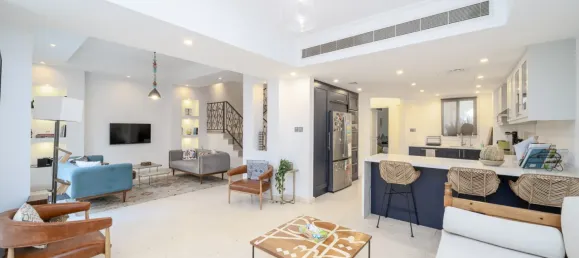 Villa de 3 dormitorios en The Lakes, UAE No. 108341 12