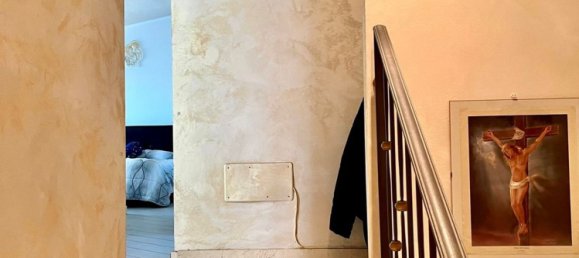 5-Zimmer Doppelhaus in Bollate, Italy, Nr. 25642 43