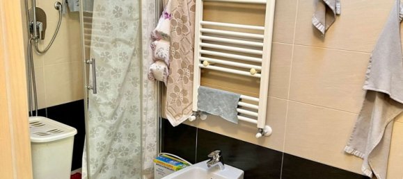 5-Zimmer Doppelhaus in Bollate, Italy, Nr. 25642 93