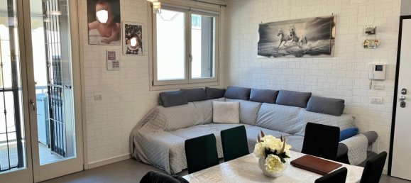 5-Zimmer Doppelhaus in Bollate, Italy, Nr. 25642 9