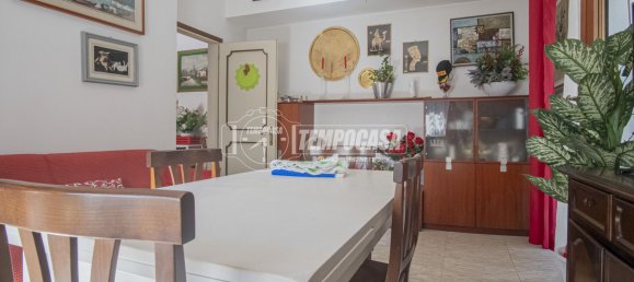 2 Schlafzimmer Wohnung in Chiavari, Italy, Nr. 361493 11