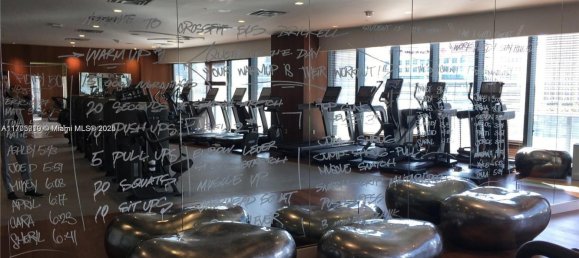 2 bedrooms Commercial property for sale in Miami, Miami-Dade, Florida, USA № 615115 3