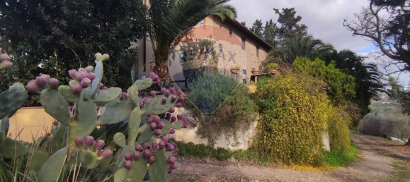 8 rooms House in Montespertoli, Italy No. 176321 16