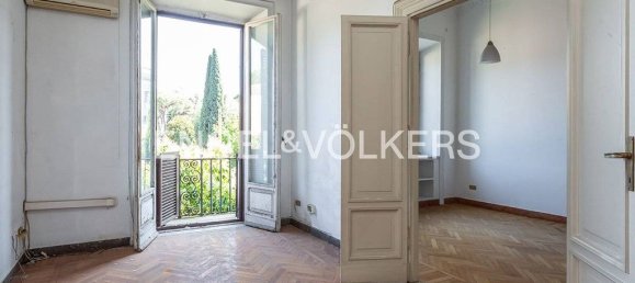 Apartamento T8 em Rome, Italy N.º 296875 2