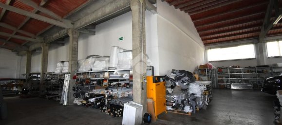 730m² Warehouse in Forlì, Italy No. 118532 24