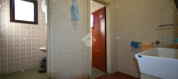 730m² Warehouse in Forlì, Italy No. 118532 17