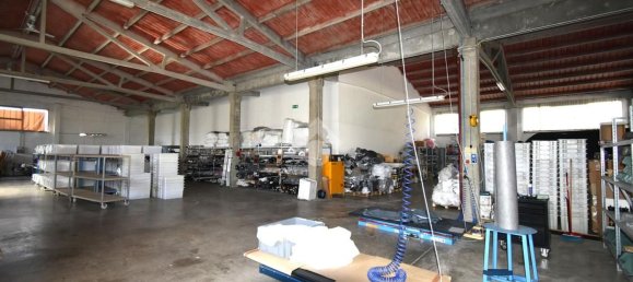 730m² Warehouse in Forlì, Italy No. 118532 16