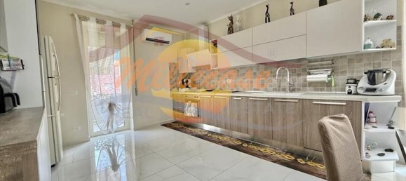 Apartamento de 4 habitaciónes en Syracuse, Italy No. 284393 3