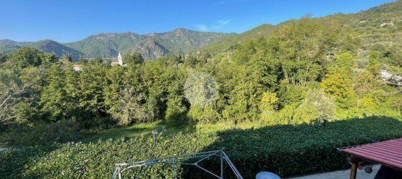 5 rooms House in Deiva Marina, Italy No. 18049 40