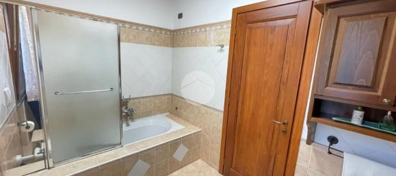 5 rooms House in Deiva Marina, Italy No. 18049 23