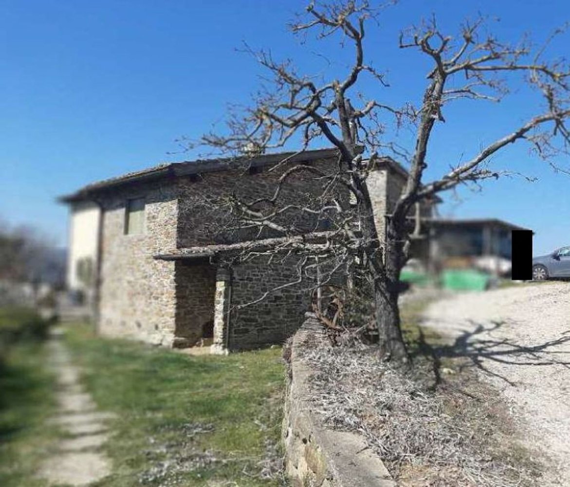 213m² Commercial property in Rufina, Italy No. 274803