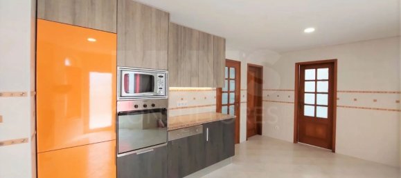 4 bedrooms House in Atouguia da Baleia, Portugal No. 119207 8