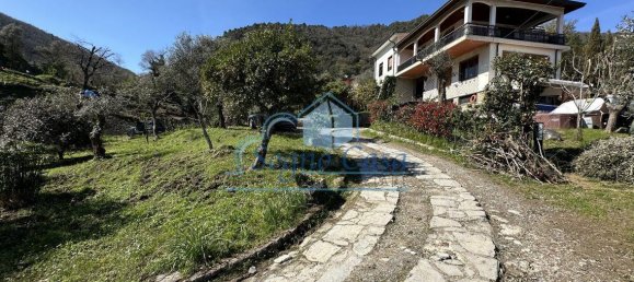 10 rooms Apartment in Ameglia, Italy No. 71433 8