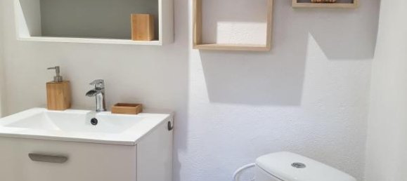 1 bedroom Apartment in Uzes, France No. 194065 15