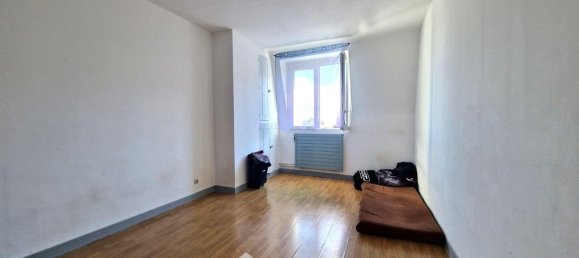 2 Schlafzimmer Gebäude in Laon, France, Nr. 88939 11
