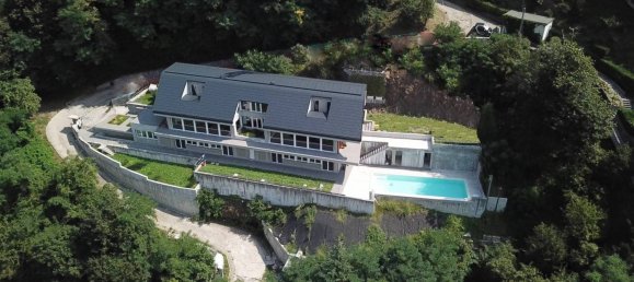 7 bedrooms Villa in Campione d'Italia, Italy No. 106288 2