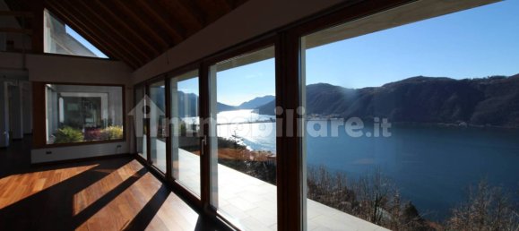7 bedrooms Villa in Campione d'Italia, Italy No. 106288 7
