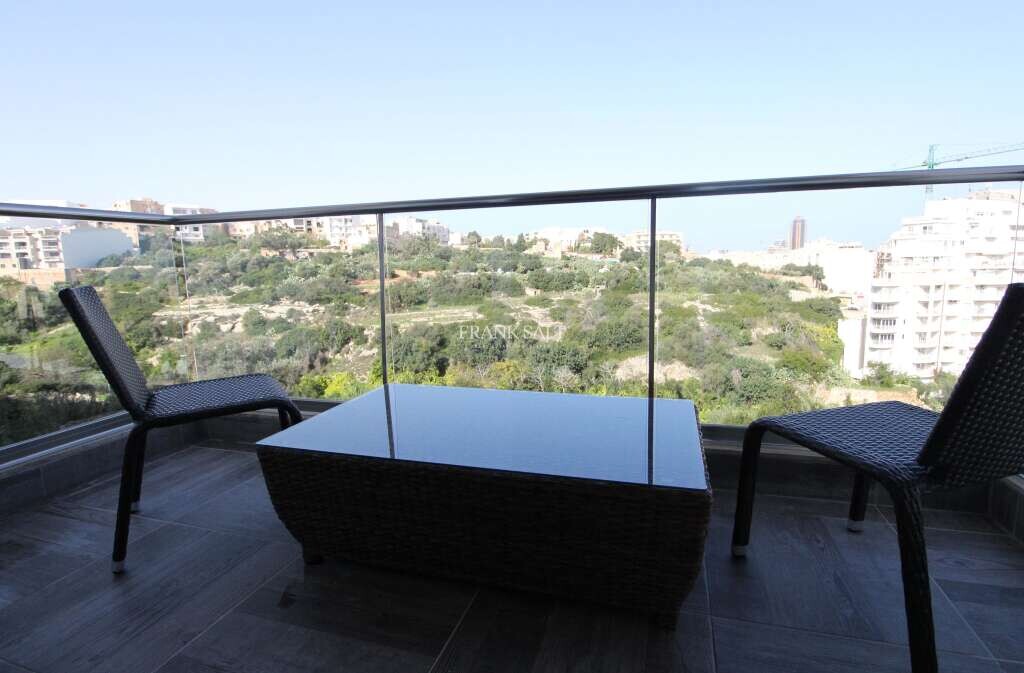 2 bedrooms Apartment in Saint Julian's, Malta No. 6579