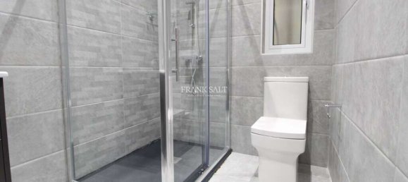 2 bedrooms Apartment in Saint Julian's, Malta No. 6579 7