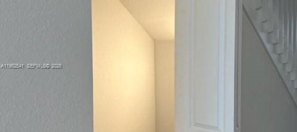 3 bedrooms Villa for sale in Miami, Miami-Dade, Florida, USA № 615436 13