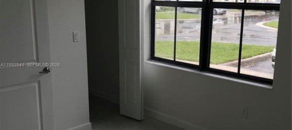 3 bedrooms Villa for sale in Miami, Miami-Dade, Florida, USA № 615436 29