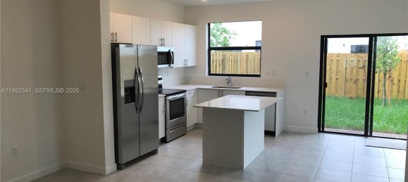3 bedrooms Villa for sale in Miami, Miami-Dade, Florida, USA № 615436 24