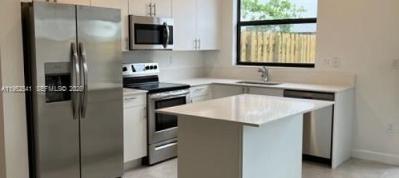 3 bedrooms Villa for sale in Miami, Miami-Dade, Florida, USA № 615436 21