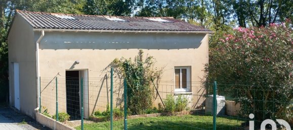 3 Schlafzimmer Haus in Marillet, France, Nr. 101143 12