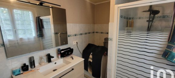 3 Schlafzimmer Haus in Marillet, France, Nr. 101143 7