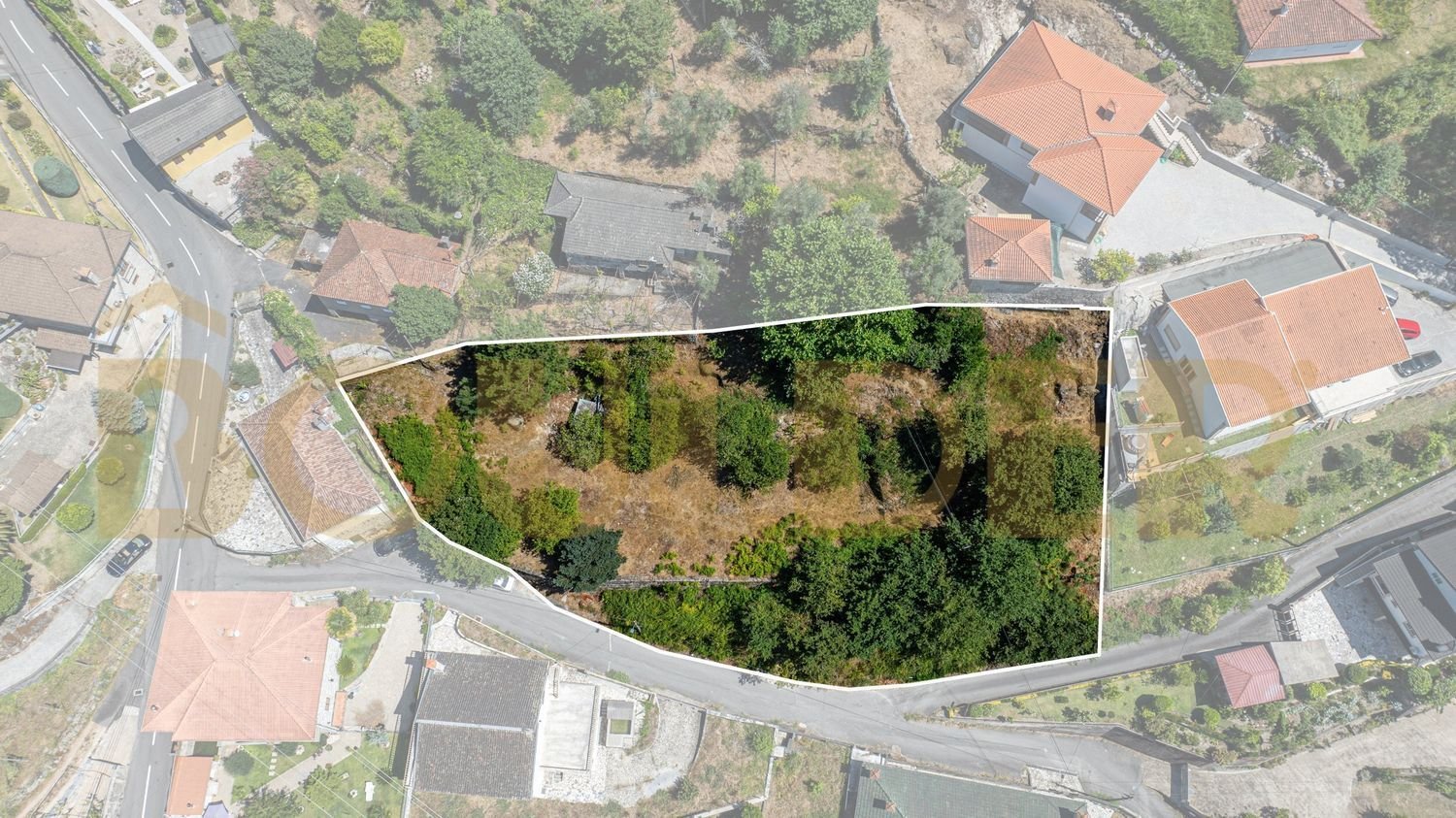  Land in Povoa de Lanhoso, Portugal No. 242808