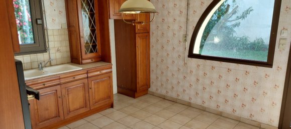 4 Schlafzimmer Haus in Pontivy, France, Nr. 204265 10