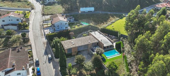 Casa de 4 dormitorios en Revelhe, Portugal No. 21130 25