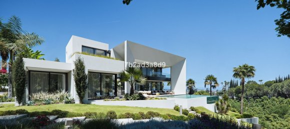  Land in Marbella, Spain No. 151045 4