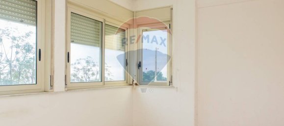 2 bedrooms Apartment in Valverde, Italy No. 232486 2